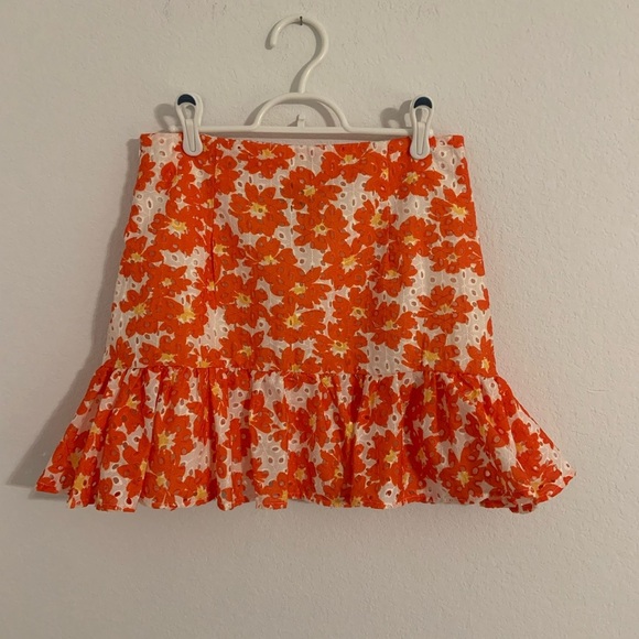 Eyelet Floral Ruffle Mini Skirt - Picture 11 of 11